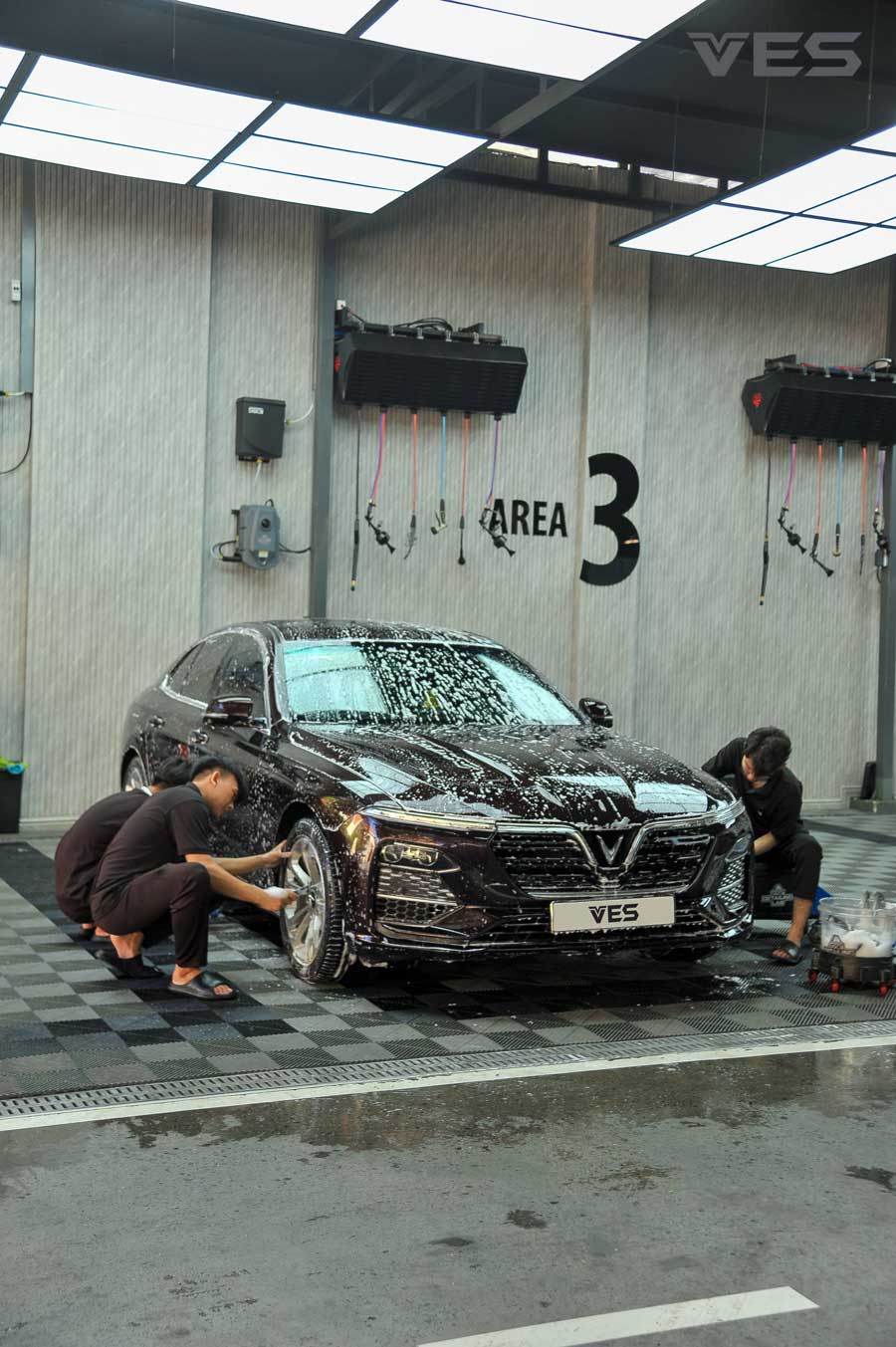 Tạo sao cần chăm sóc xe detailing?
