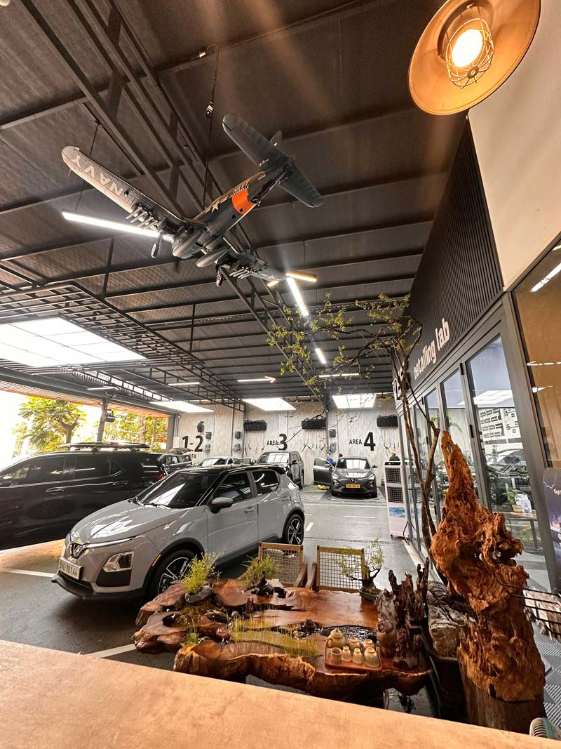 Dịch vụ chăm sóc xe ô tô tại An Lạc - Ves Car Care Center 01