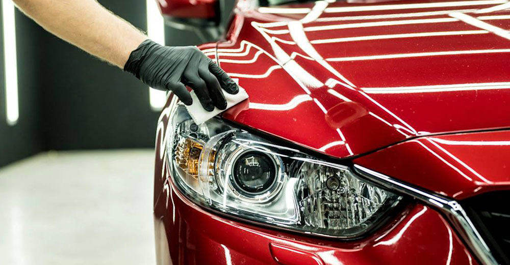 Kiểm tra và xử lý bề mặt sơn